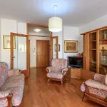 Apartmán Lovely In With Wifi