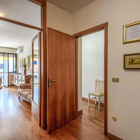 Lovely In With Wifi Appartement Pesaro