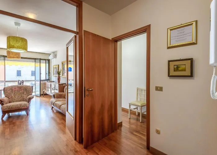 Lovely In With Wifi Apartment Pesaro